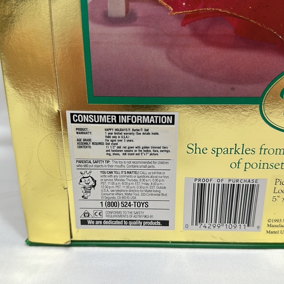 Happy Holidays Barbie - Picture 7 of 9